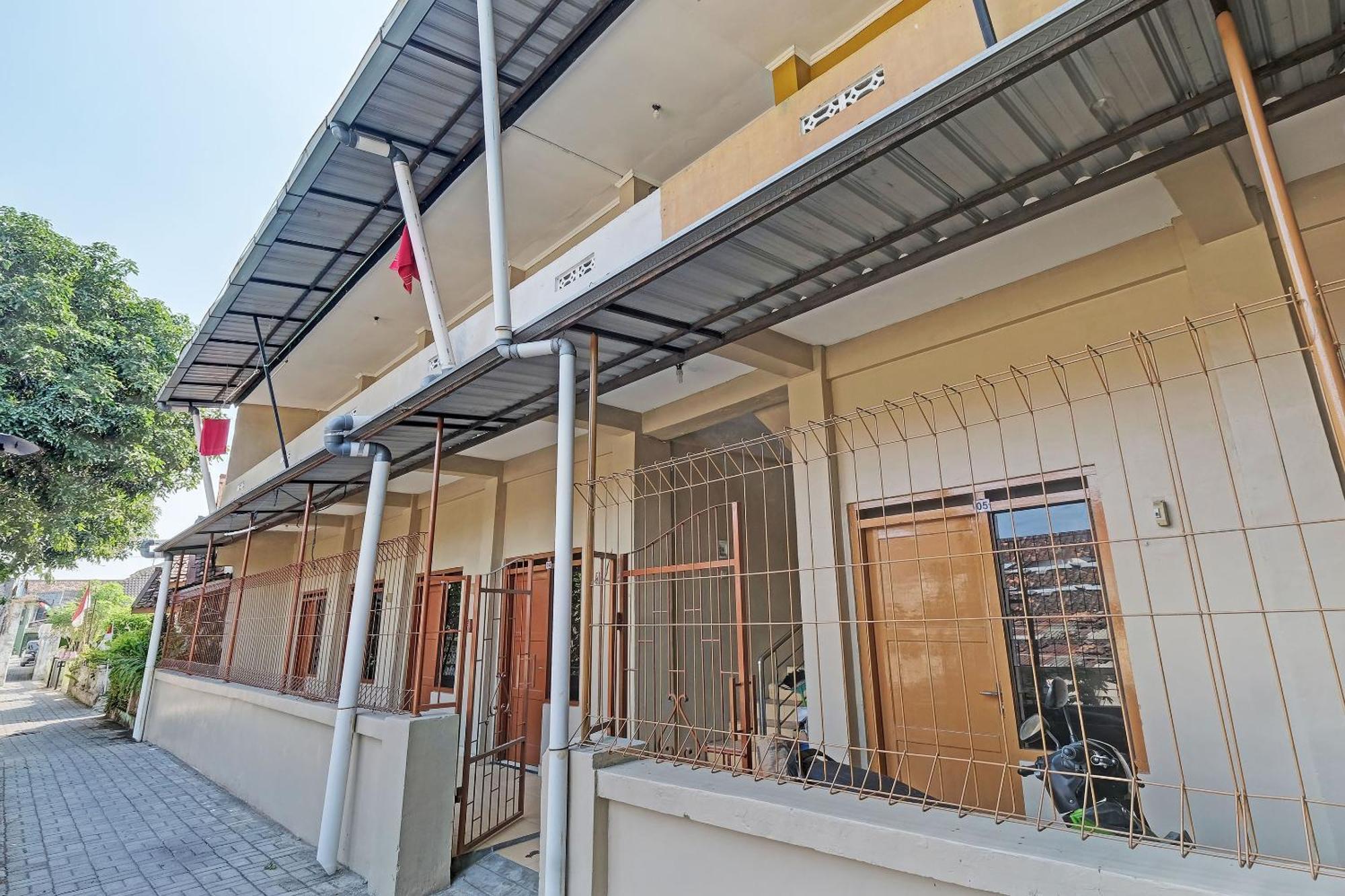 Spot On 92934 Nusantara Syariah Maguwo Ngoại thất bức ảnh